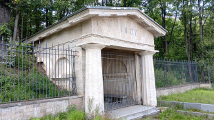 restavraciya